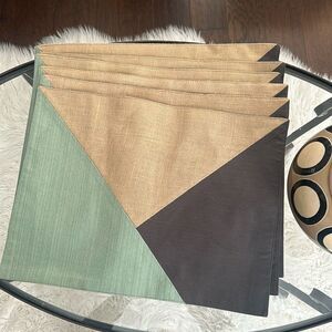 West Elm Geometric Linen Blend Set of 6 Placemats